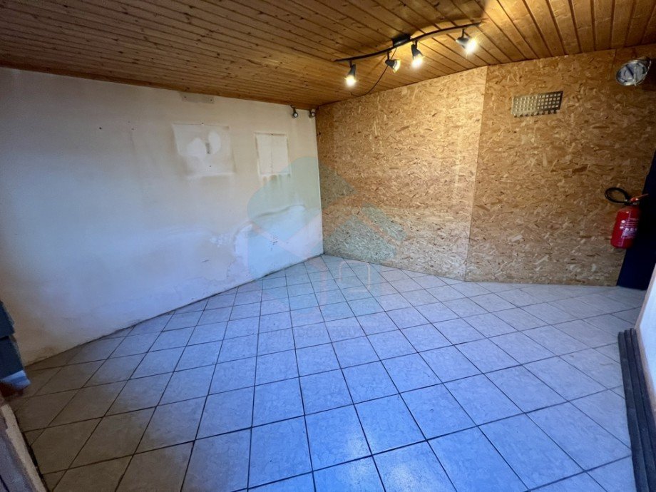 Hobbyraum Nebengeb�ude EG Einfamilienhaus Butzbach / Hoch-Weisel