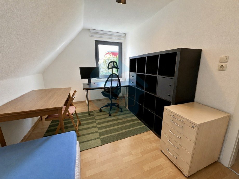 Schlafzimmer 1 OBergeschoss Doppelhaush�lfte Butzbach