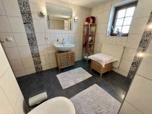 Badezimmer OG +VERKAUFT+ Wundersch�nes Einfamilienhaus f�r die kleine Familie in Waldsolms-Kraftsolms!