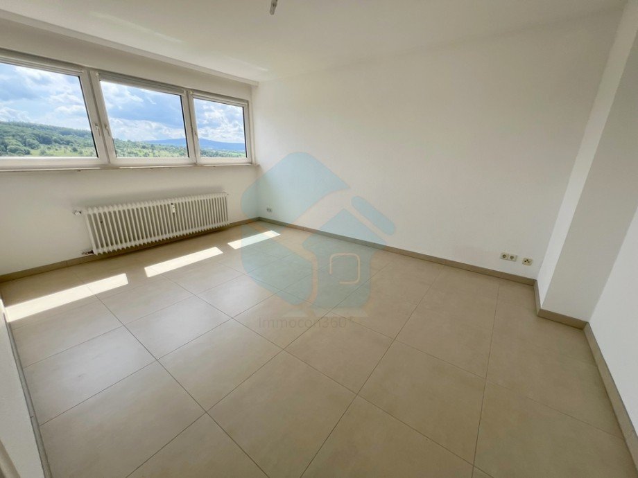 Wohnbereich Ansicht 2 Dachgeschosswohnung Bad Nauheim