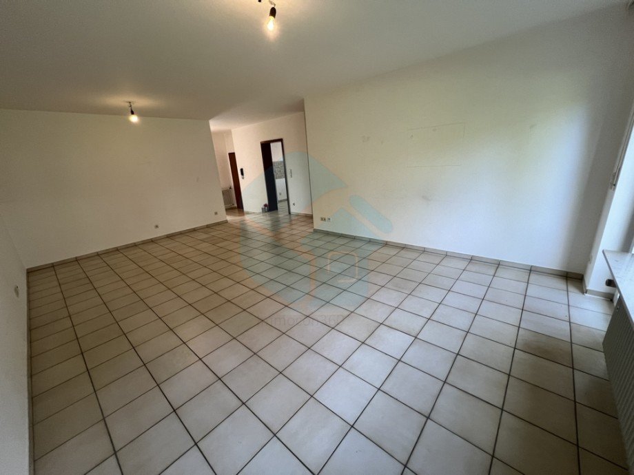 Wohnzimmer Ansicht 2 Erdgeschosswohnung Butzbach
