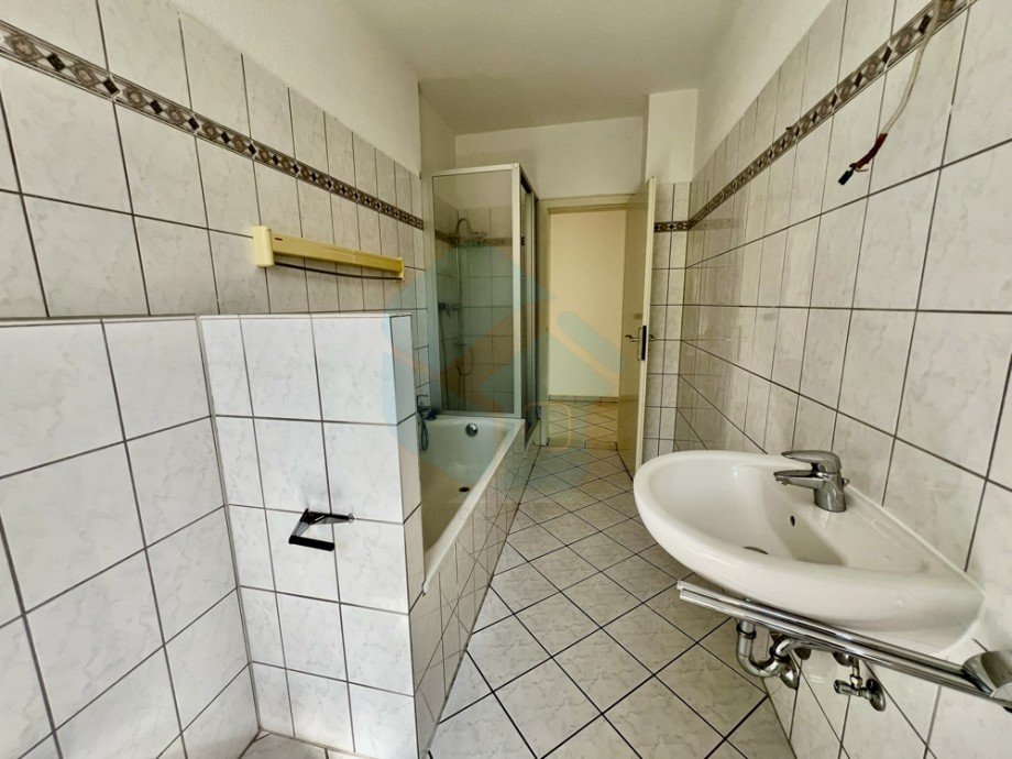 Badezimmer EG Mehrfamilienhaus Friedberg