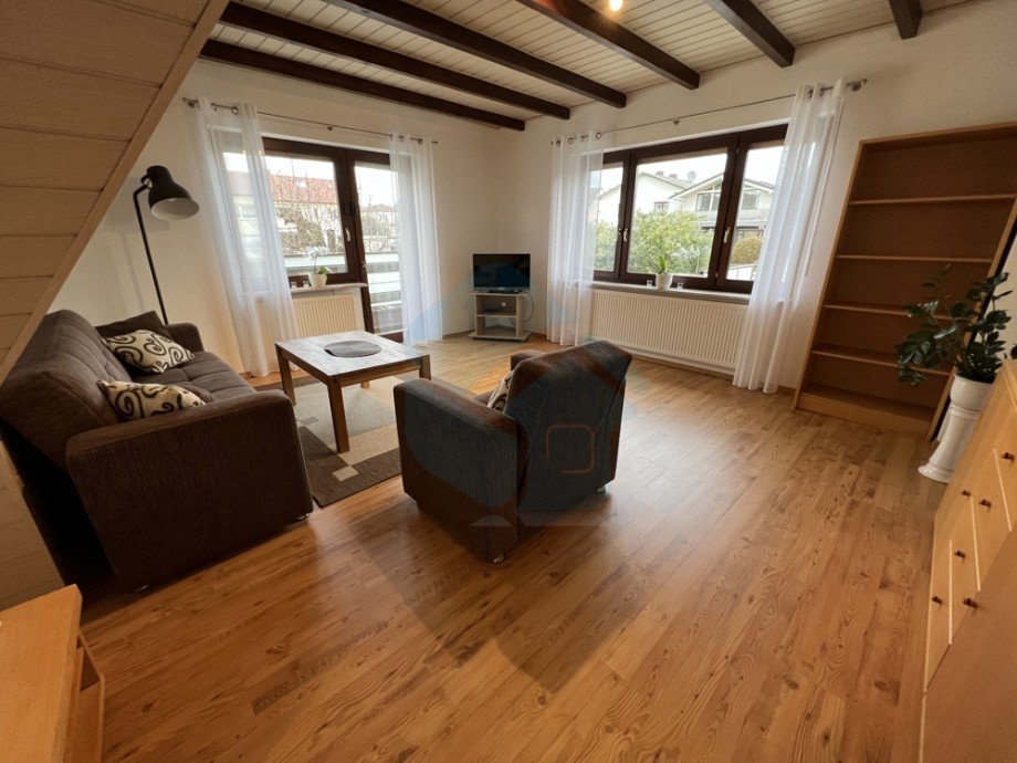 Wohnzimmer Dachgeschosswohnung Bad Nauheim