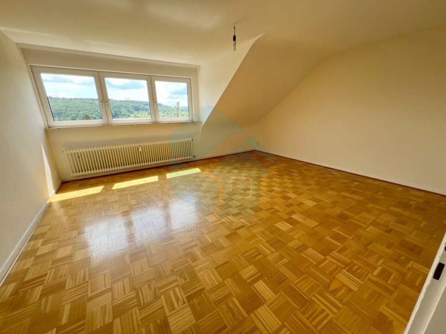 Wohnzimmer Dachgeschosswohnung Bad Nauheim