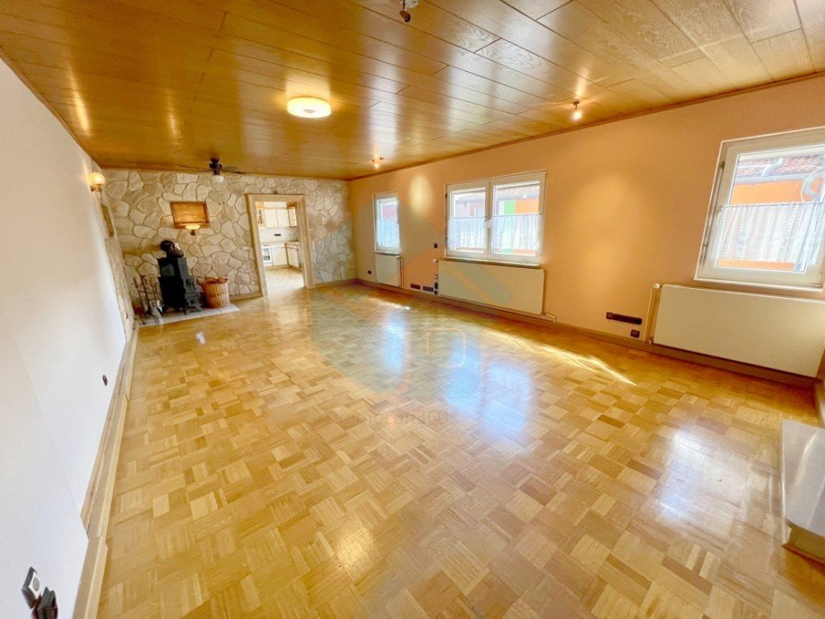 Wohnzimmer Obergeschoss Ansicht 2 Einfamilienhaus M�nzenberg / Ober-H�rgern