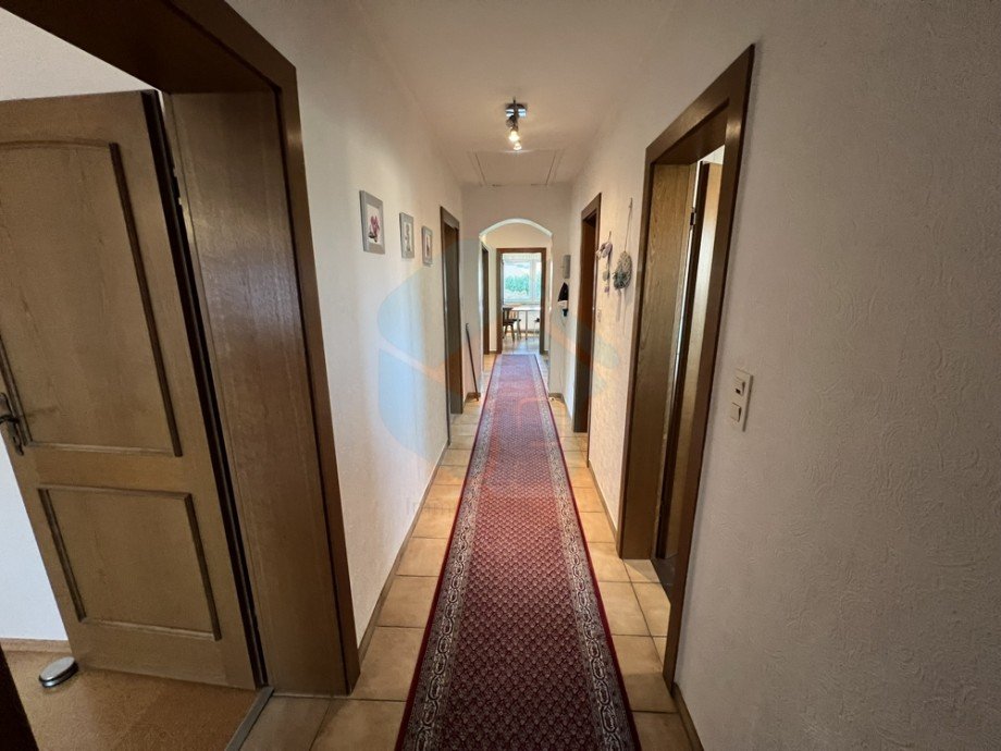 Flur Ansicht 2 Etagenwohnung Langg�ns / Oberkleen