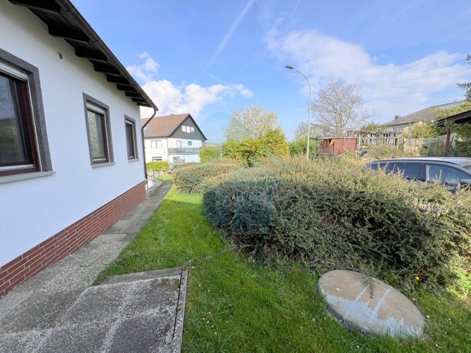 Seitenansicht Erdgeschosswohnung Butzbach / Griedel