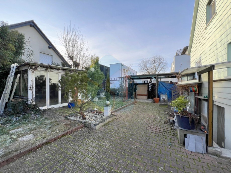 Au�enbereich Einfamilienhaus Rosbach vor der H�he / Rodheim vor der H�he