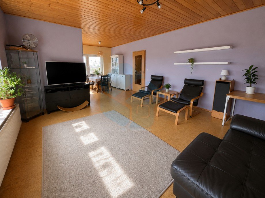Wohnung OG Wohnzimmer Mehrfamilienhaus W�lfersheim / Wohnbach