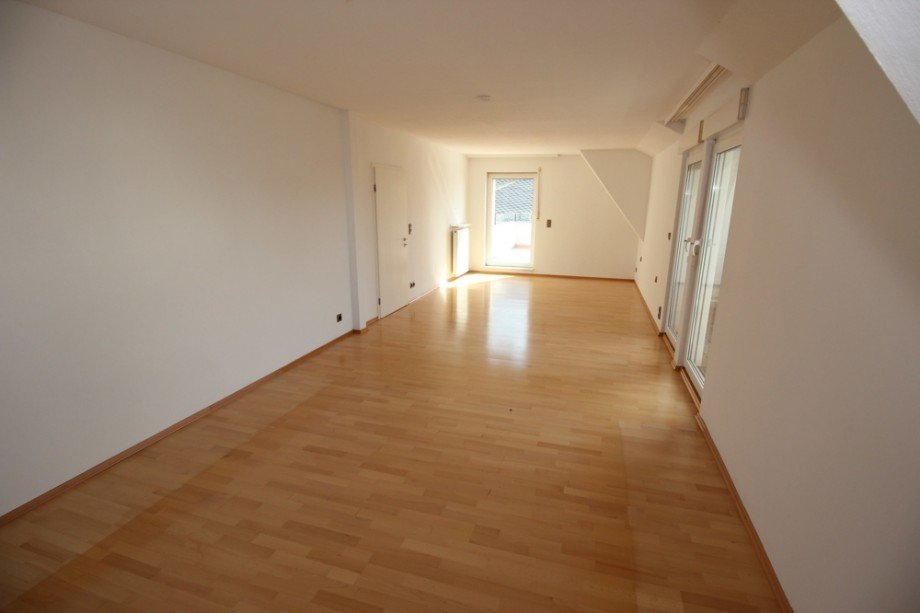 Schlafzimmer 2 DG Einfamilienhaus W�lfersheim