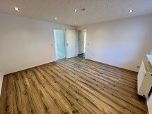 Zimmer EG RESERVIERT! Ger�umiges Haus im Kern von Butzbach-Niederweisel!