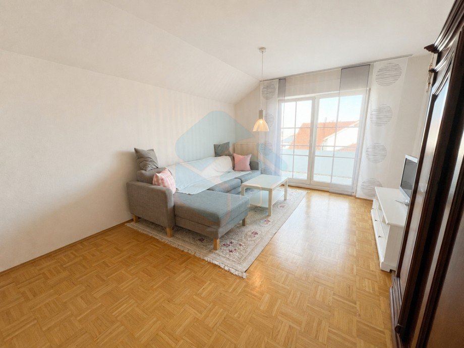 Wohnzimmer Dachgeschosswohnung Butzbach