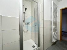 Badezimmer Ansicht 2 Sch�ne 4-ZKB-Dachgeschoss-Wohnung in Butzbach-Pohl-G�ns! (Bitte sonstige Angaben beachten)