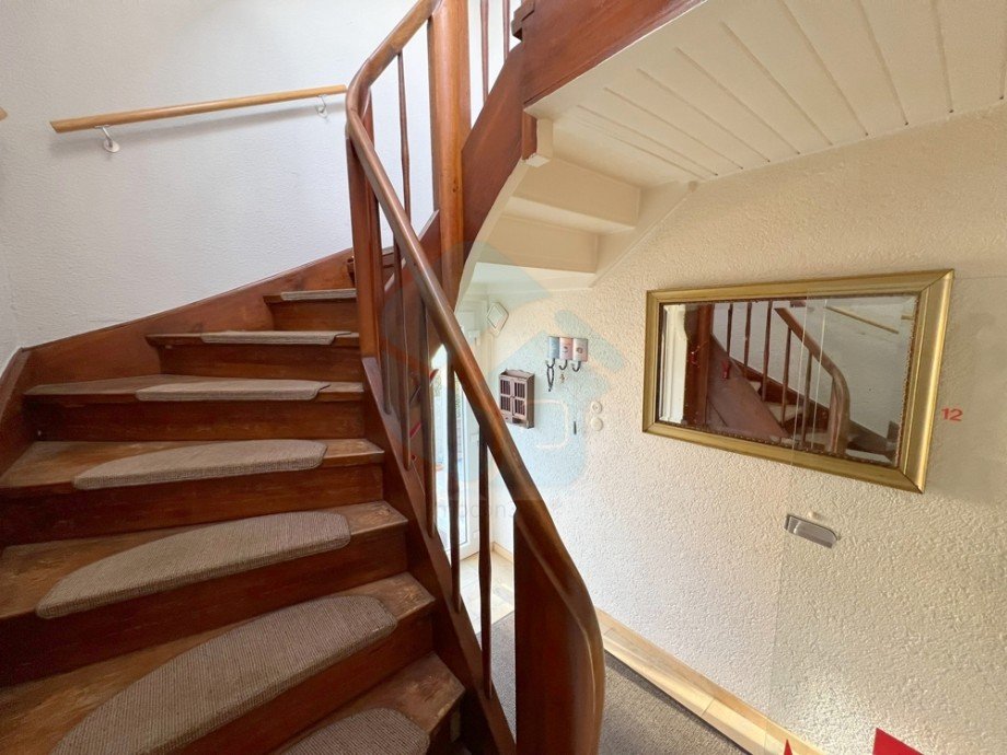 Treppenaufgang Einfamilienhaus Rosbach vor der H�he / Rodheim vor der H�he