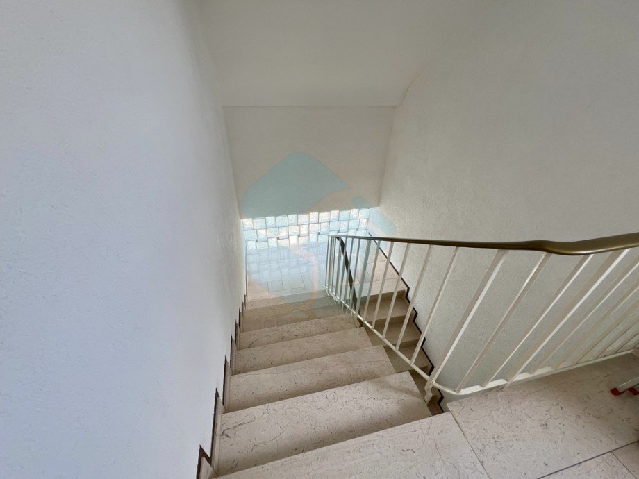 Treppenhaus Dachgeschosswohnung Bad Nauheim